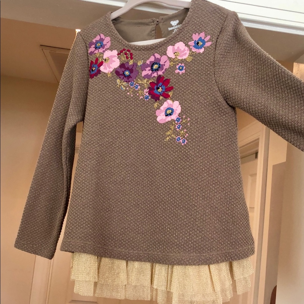 Toddler girls cute long sleeve top w/ ruffles